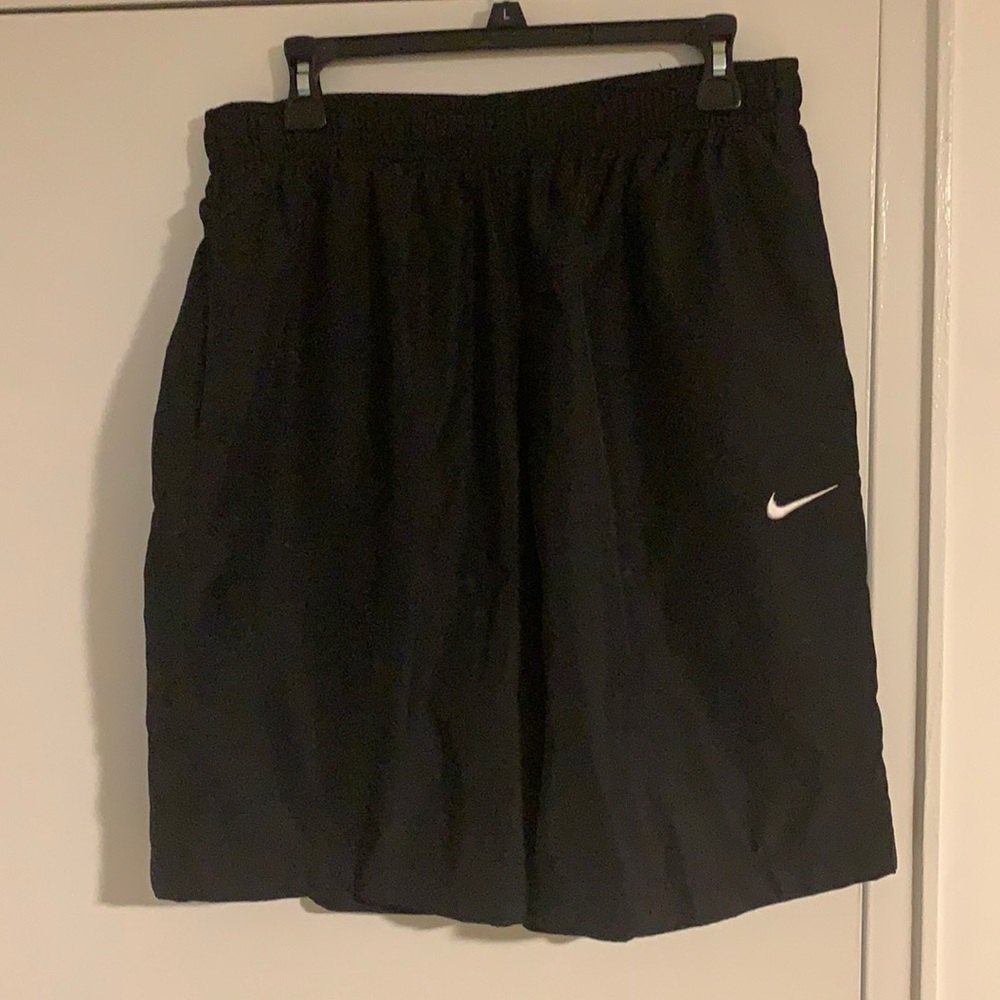 Nike Shorts Sz. L